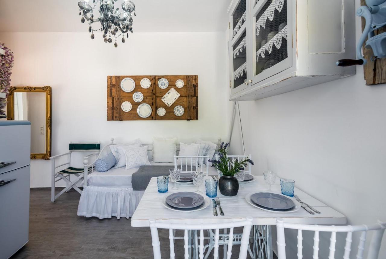 Maison Triantatria Plaka  Bagian luar foto