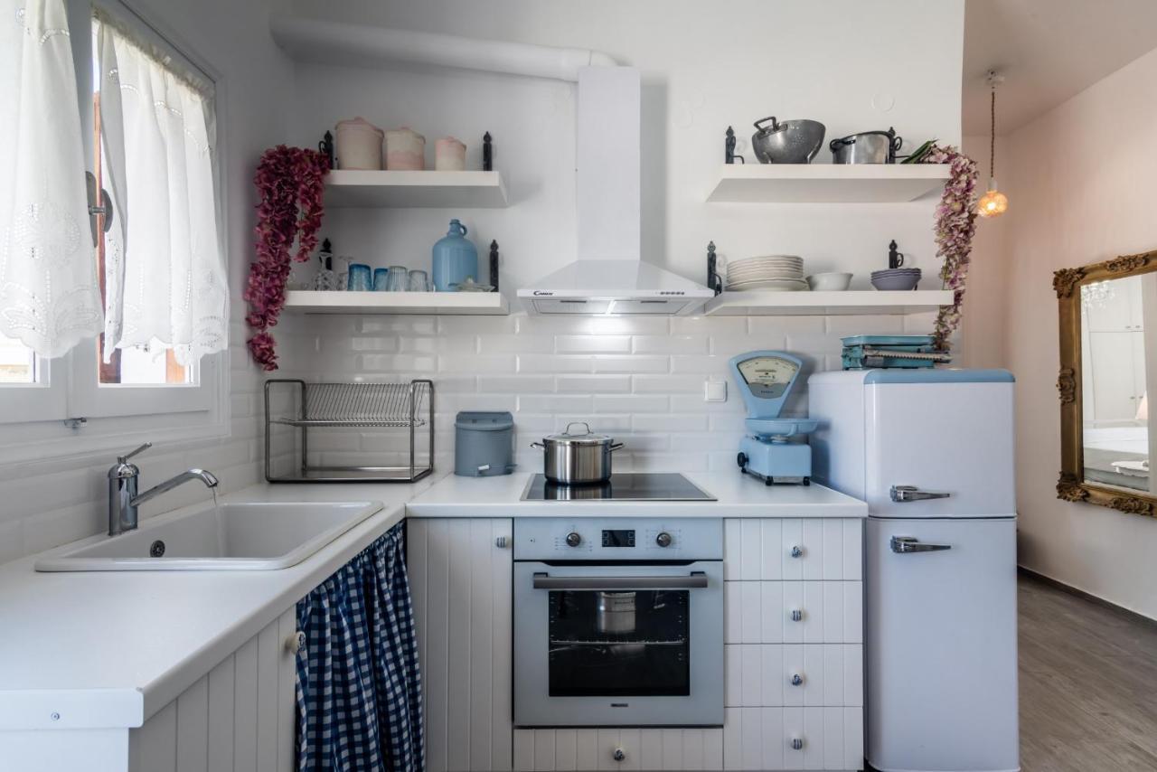 Maison Triantatria Plaka  Bagian luar foto